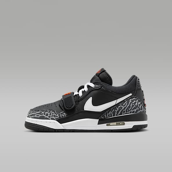 Nike trainers junior size 3 outlet